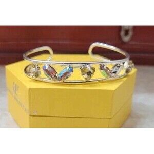 BP beautiful BP bracelet with pastel irredescent stonest